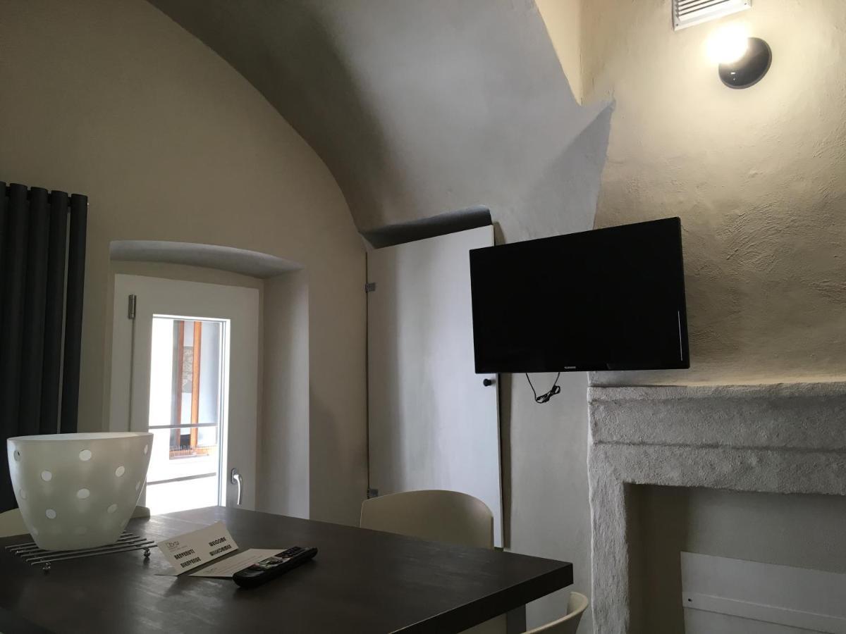 Domus Leydi Apartment Ivrea Exterior photo